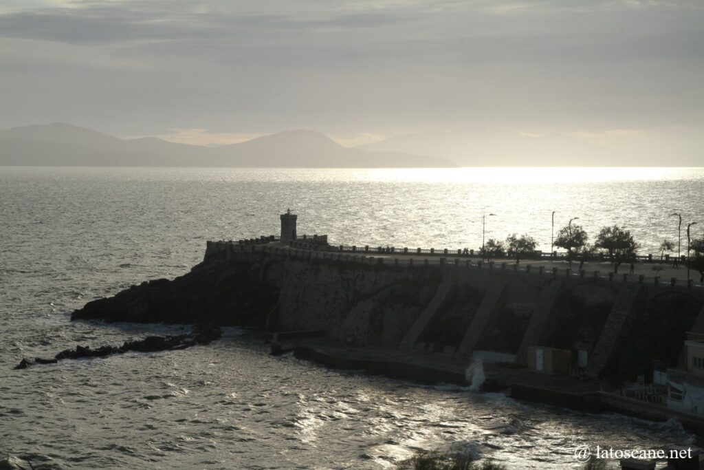 piombino-port-de-toscane-tourisme