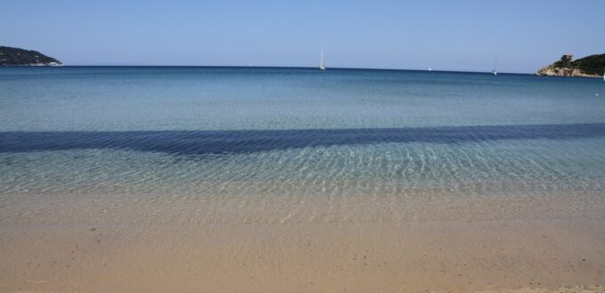Spiaggia di Procchio, isola d'Elba